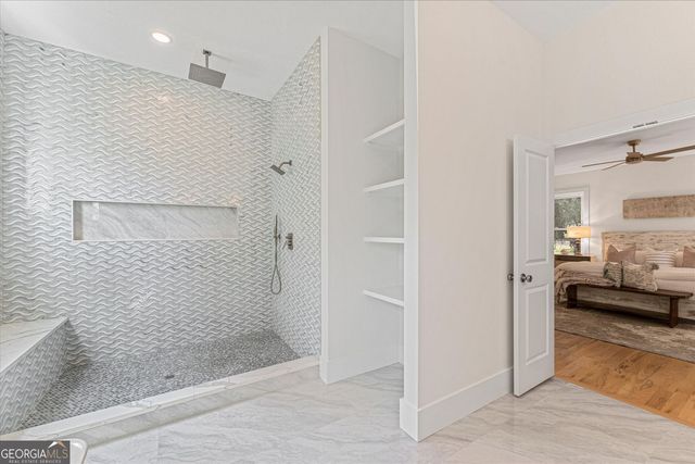 1038 W Atlanta Street SE, Marietta, GA 30060