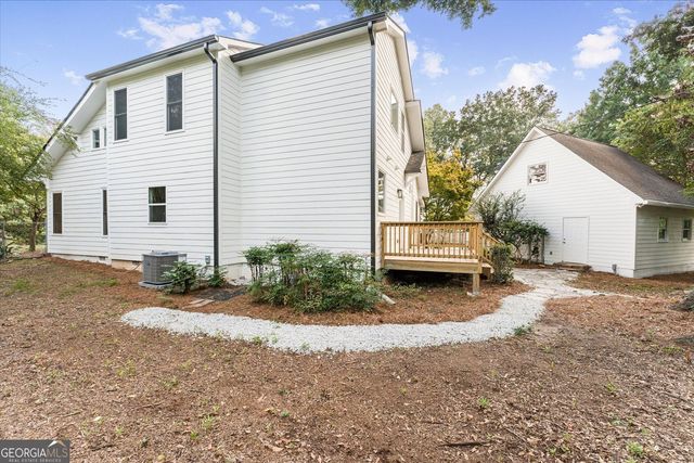 1038 W Atlanta Street SE, Marietta, GA 30060