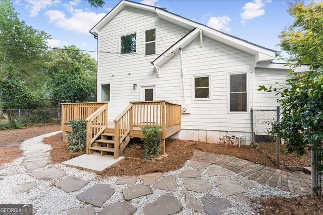 1038 W Atlanta Street SE, Marietta, GA 30060