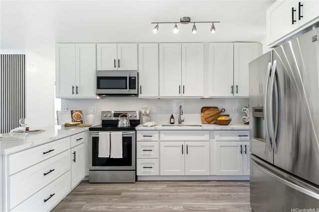 95-257 Waikalani Drive B703, Mililani, HI 96789