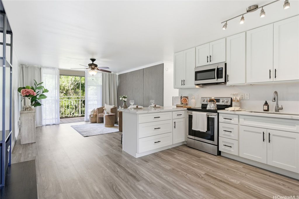 95-257 Waikalani Drive B703, Mililani, HI 96789