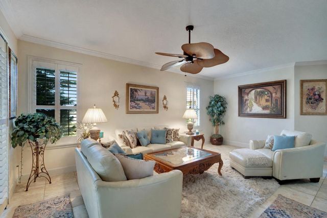 204 MYSTIC FALLS DRIVE, Apollo Beach, FL 33572