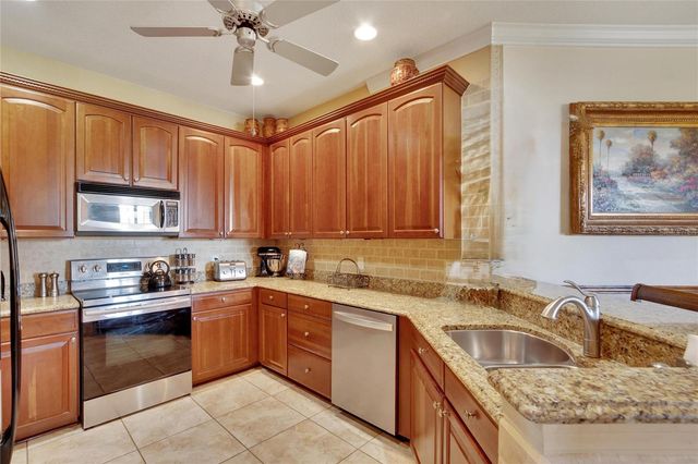 204 MYSTIC FALLS DRIVE, Apollo Beach, FL 33572