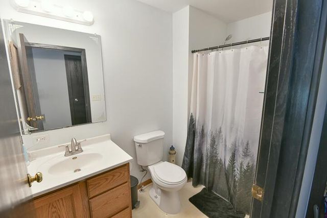 8715 378th AVENUE, Burlington, WI 53105