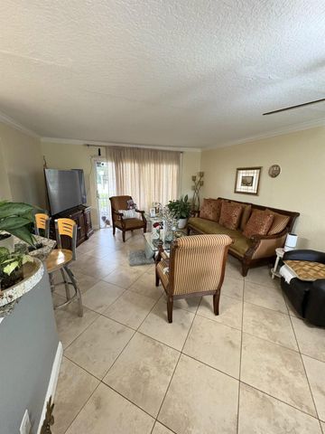 3401 NW 44 Street 103, Oakland Park, FL 33309