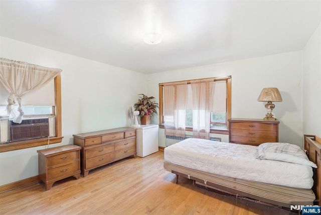 125 Illinois Avenue, Paterson, NJ 07503