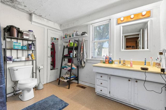 1936 Spring Street, Fort Wayne, IN 46808