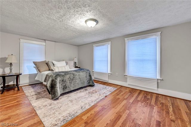 960 Whittier Avenue, Akron, OH 44320