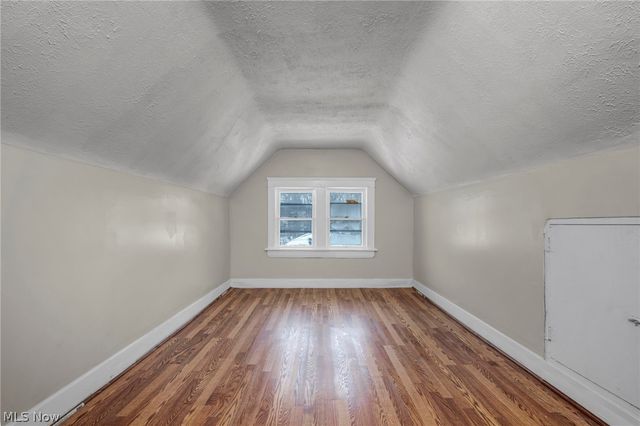 960 Whittier Avenue, Akron, OH 44320