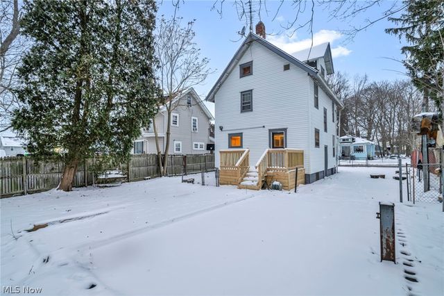 960 Whittier Avenue, Akron, OH 44320