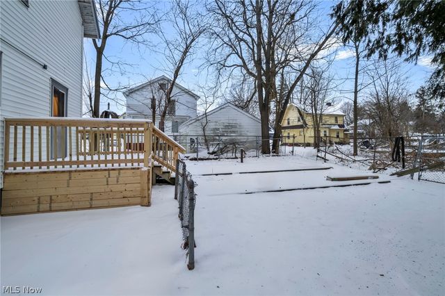 960 Whittier Avenue, Akron, OH 44320