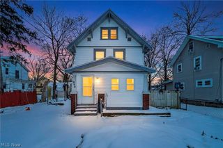 960 Whittier Avenue, Akron, OH 44320