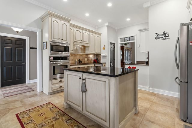 342 Silver Eagle Drive, London, KY 40744