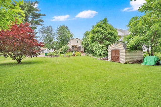 115 Saratoga Ave, Chicopee, MA 01013