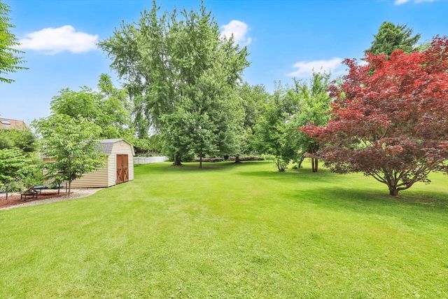 115 Saratoga Ave, Chicopee, MA 01013