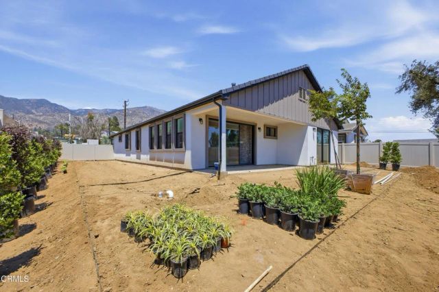 16 W Pine Street, Altadena, CA 91001