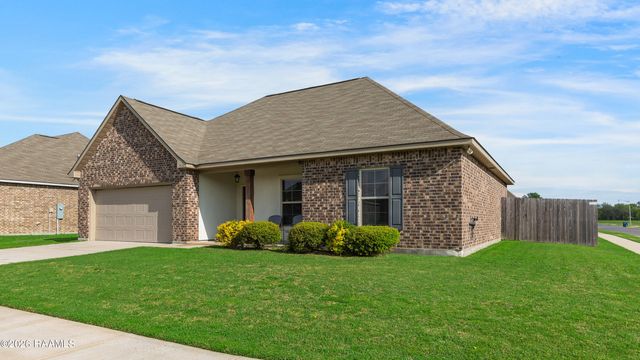 213 Saint Faith Street, Youngsville, LA 70592