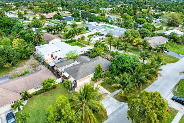 2655 Dorson Way, Delray Beach, FL 33445