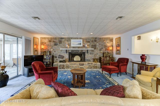 321A Sharon Way, Monroe, NJ 08831