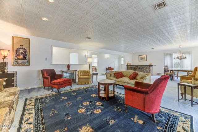 321A Sharon Way, Monroe, NJ 08831