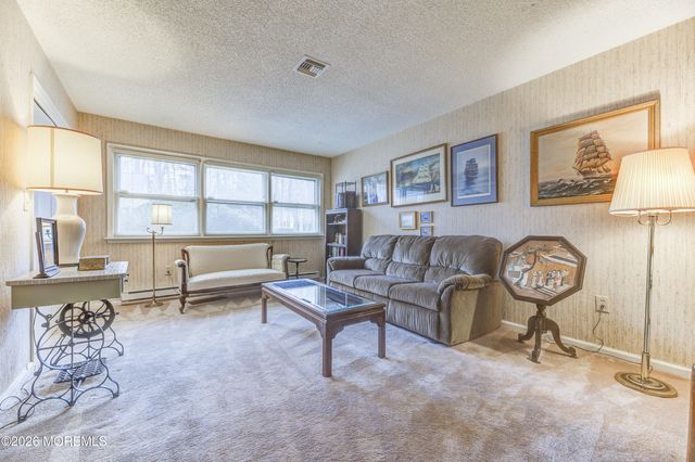 321A Sharon Way, Monroe, NJ 08831