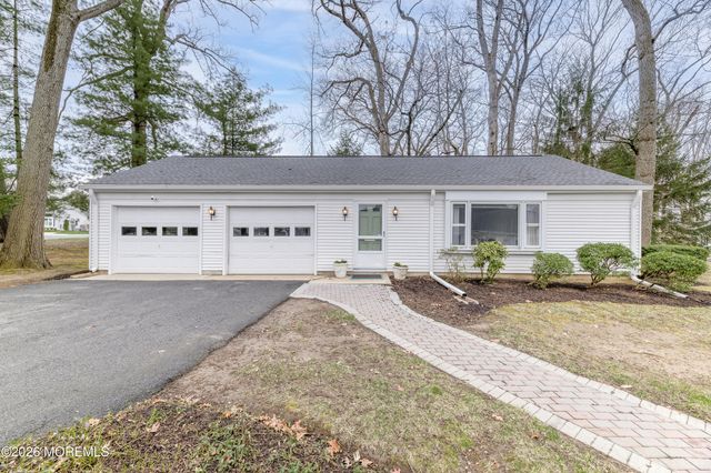321A Sharon Way, Monroe, NJ 08831