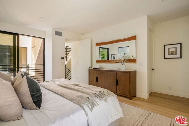 929 Hilldale, West Hollywood, CA 90069