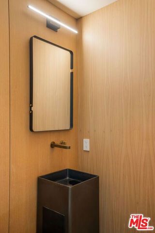 929 Hilldale, West Hollywood, CA 90069