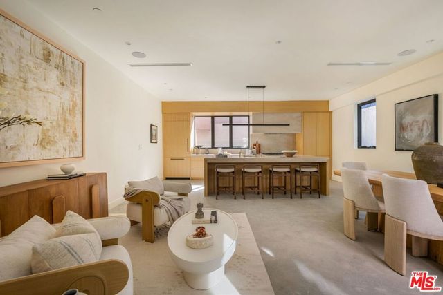 929 Hilldale, West Hollywood, CA 90069