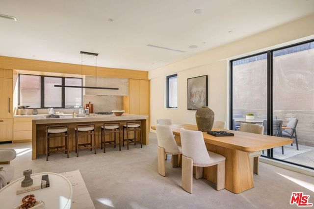 929 Hilldale, West Hollywood, CA 90069