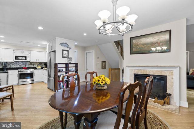 1647 HUGO CIR, Silver Spring, MD 20906