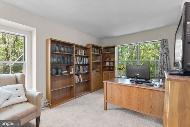 1647 HUGO CIR, Silver Spring, MD 20906