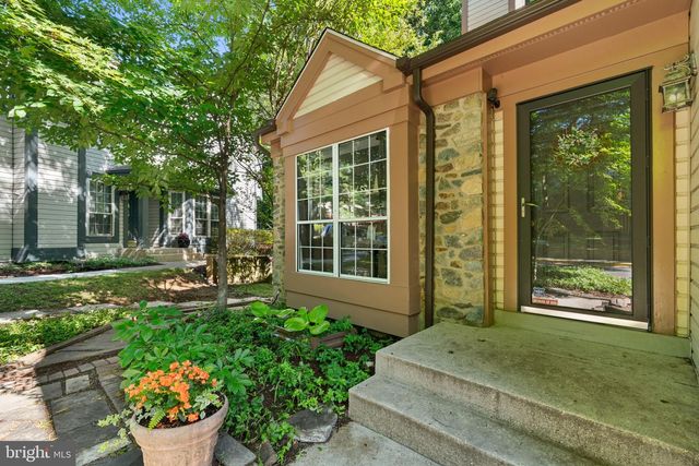 1647 HUGO CIR, Silver Spring, MD 20906