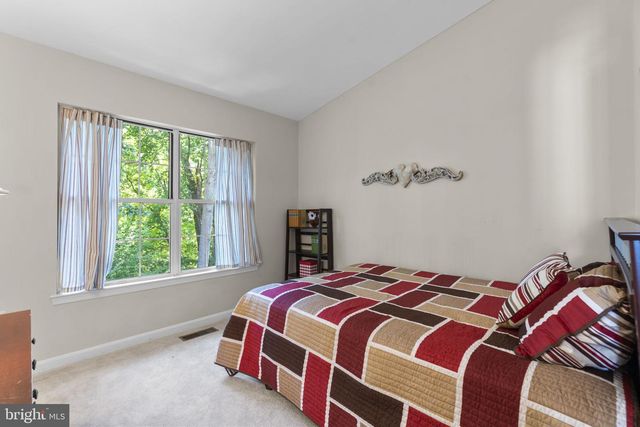 1647 HUGO CIR, Silver Spring, MD 20906