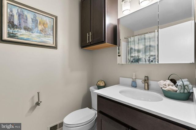 1647 HUGO CIR, Silver Spring, MD 20906