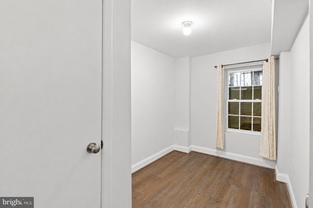 4207 HILDRETH ST SE, Washington, DC 20019
