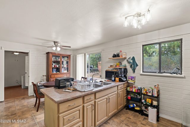 940 W Robles Street, Oracle, AZ 85623