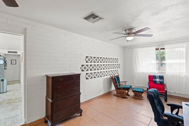 940 W Robles Street, Oracle, AZ 85623