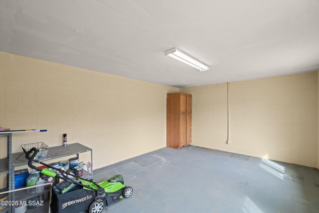 940 W Robles Street, Oracle, AZ 85623