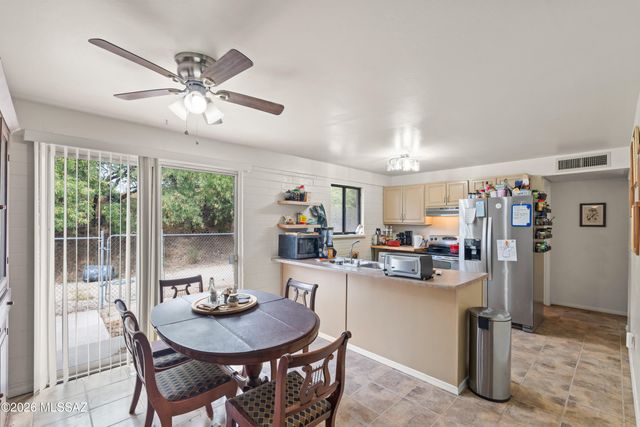 940 W Robles Street, Oracle, AZ 85623