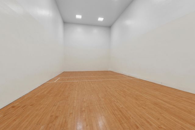 5415 N SHERIDAN Road 3311, Chicago, IL 60640