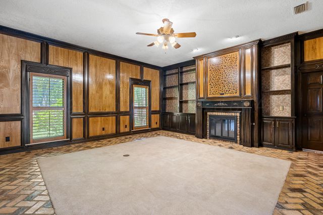 3625 TRIPP Avenue, Amarillo, TX 79121