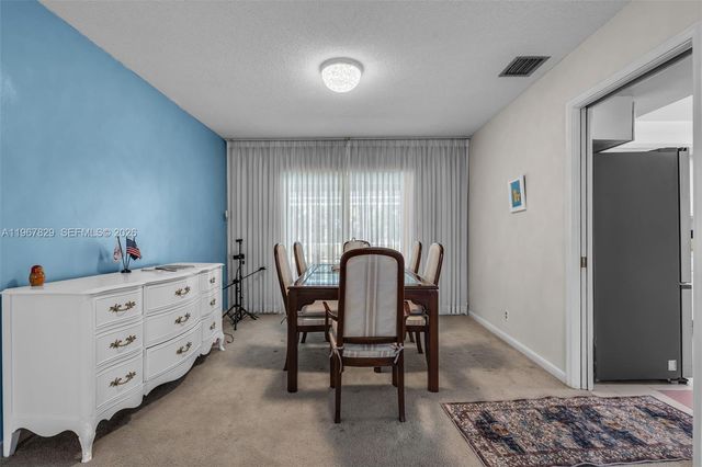 7541 SW 9th St, Plantation, FL 33317