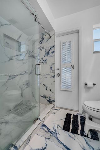 7541 SW 9th St, Plantation, FL 33317