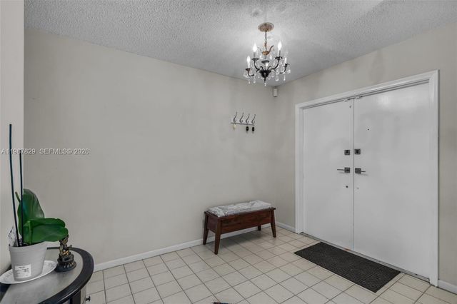 7541 SW 9th St, Plantation, FL 33317