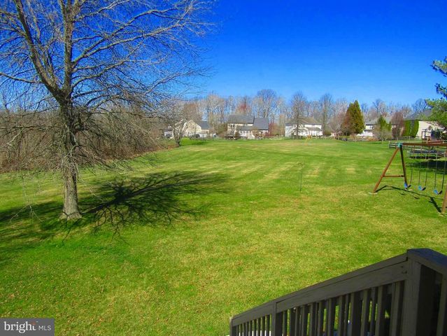 645 BLANCA CT, West Grove, PA 19390
