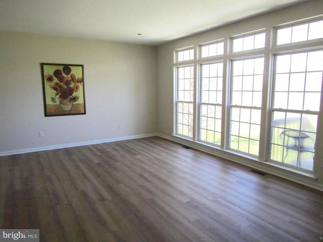 645 BLANCA CT, West Grove, PA 19390