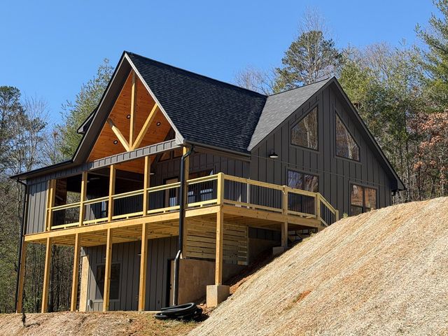 20B Twin Springs Road, Mineral Bluff, GA 30559