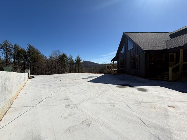20B Twin Springs Road, Mineral Bluff, GA 30559