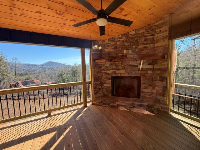 20B Twin Springs Road, Mineral Bluff, GA 30559